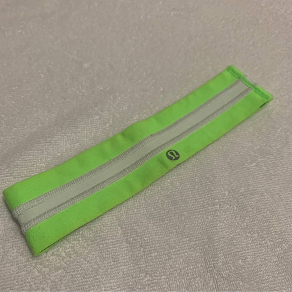 lime green lululemon headband